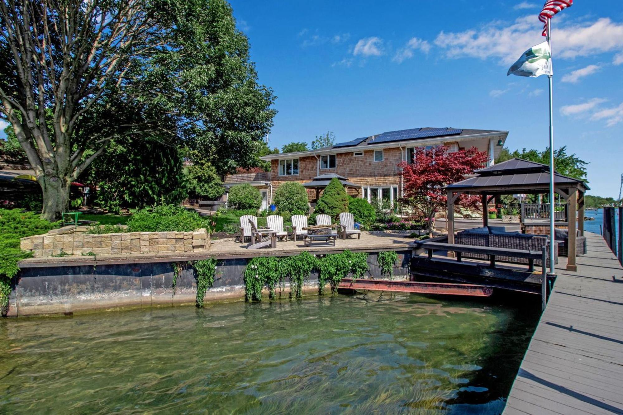 South Bridge Bed And Breakfast Grand Island Eksteriør bilde